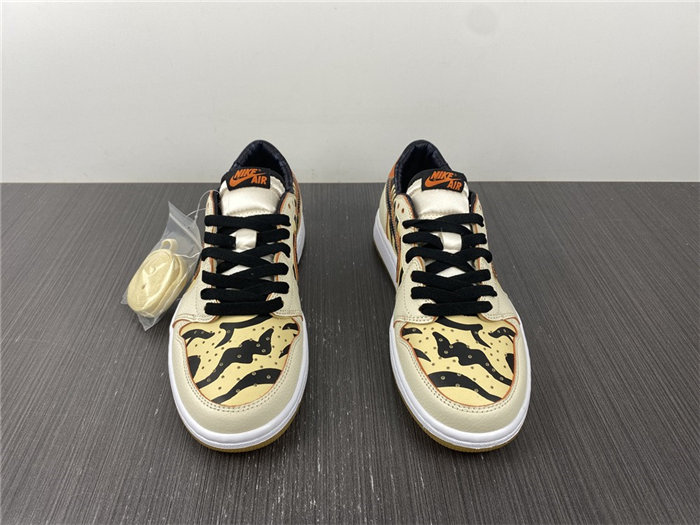 Jordan1 OG Year of the Tiger DH6932-100