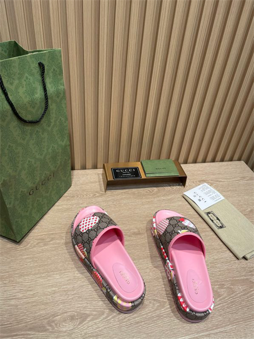 Gocci Slipper