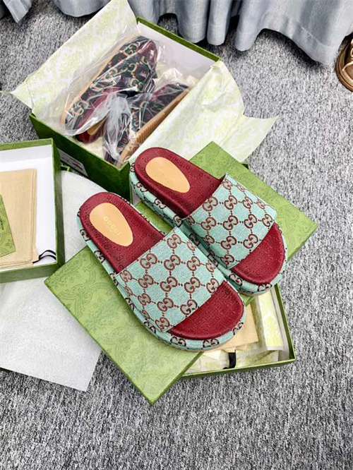 Gocci Slipper