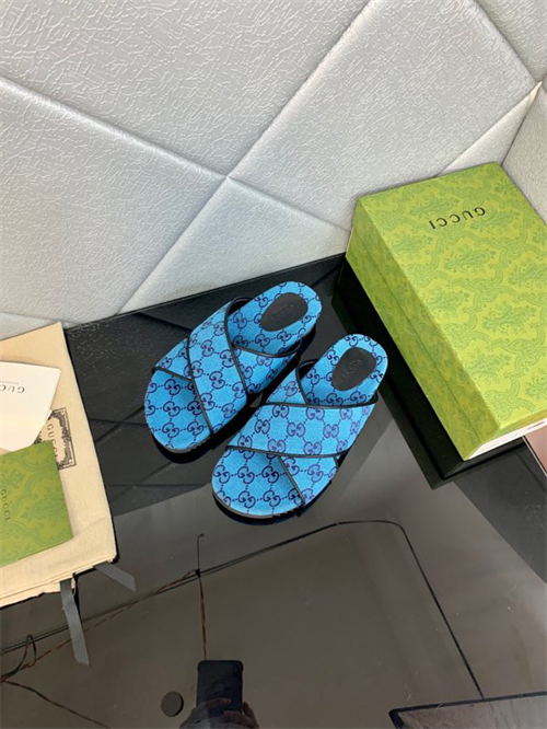 Gocci Slipper