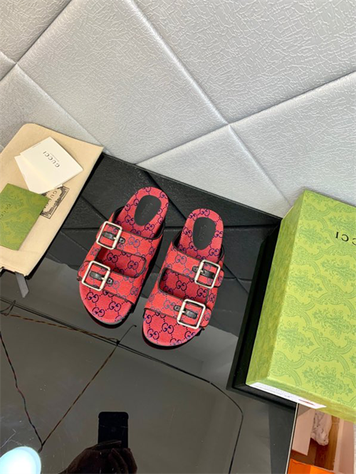 Gocci Slipper