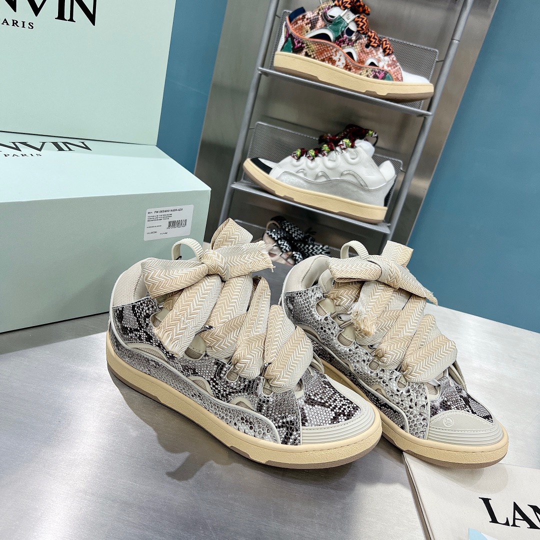 Lanvon Leather Curb 7