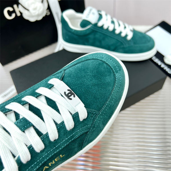 CHANEL 4