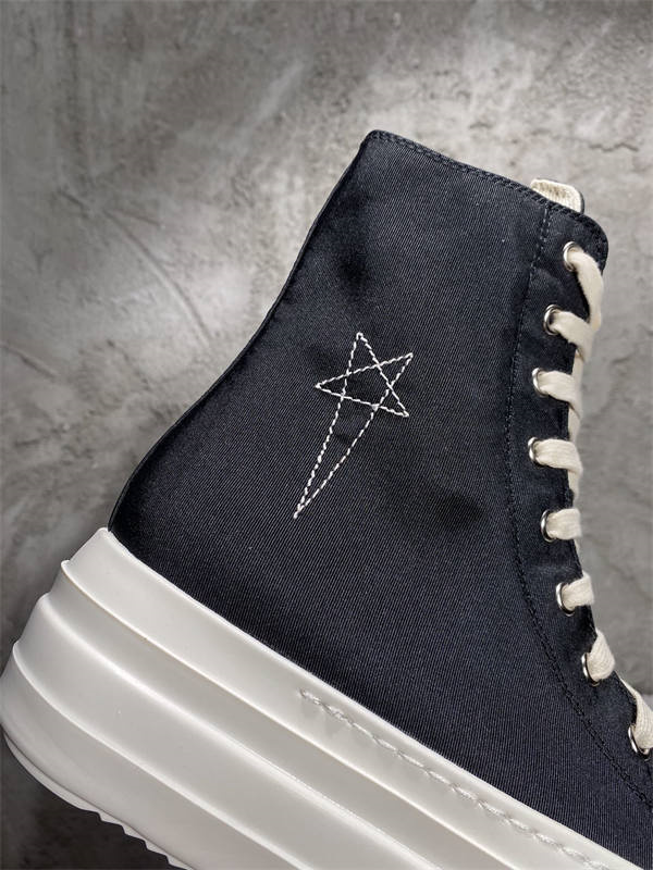 RI*K OWENS SNEAKERS