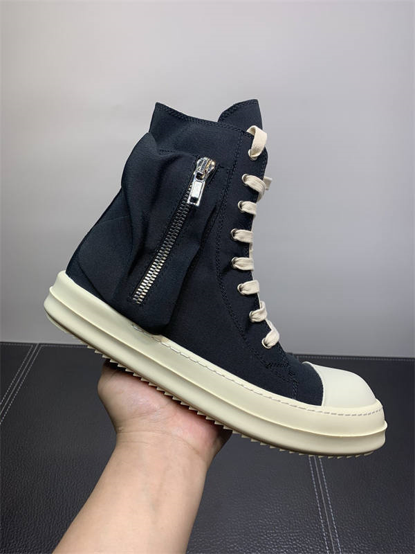 RI*K OWENS SNEAKERS