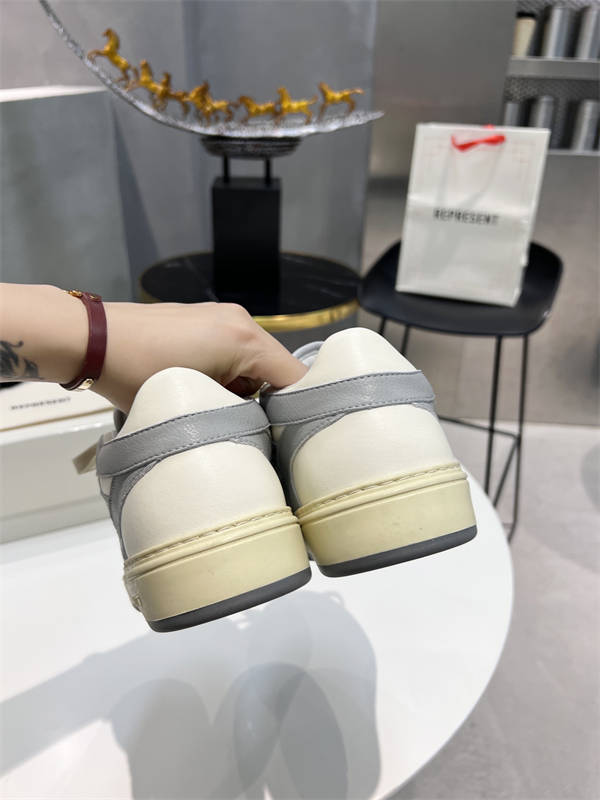 AMIR1 SNEAKERS