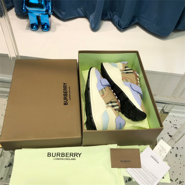 bvrberry MJ004207