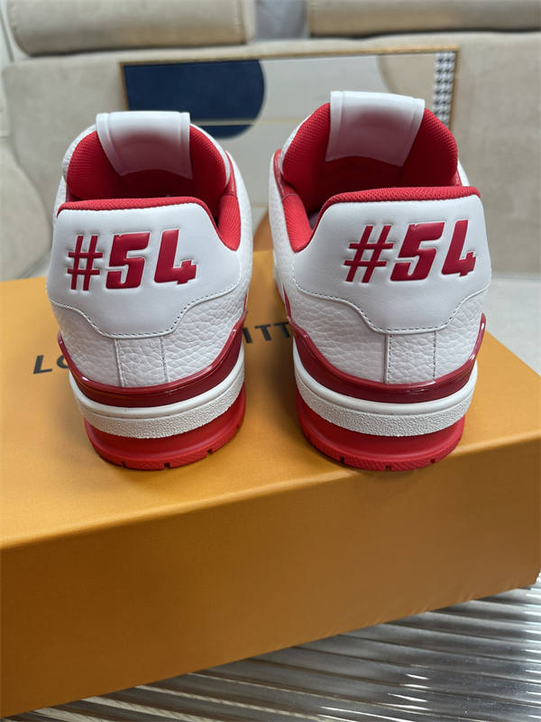 LV062