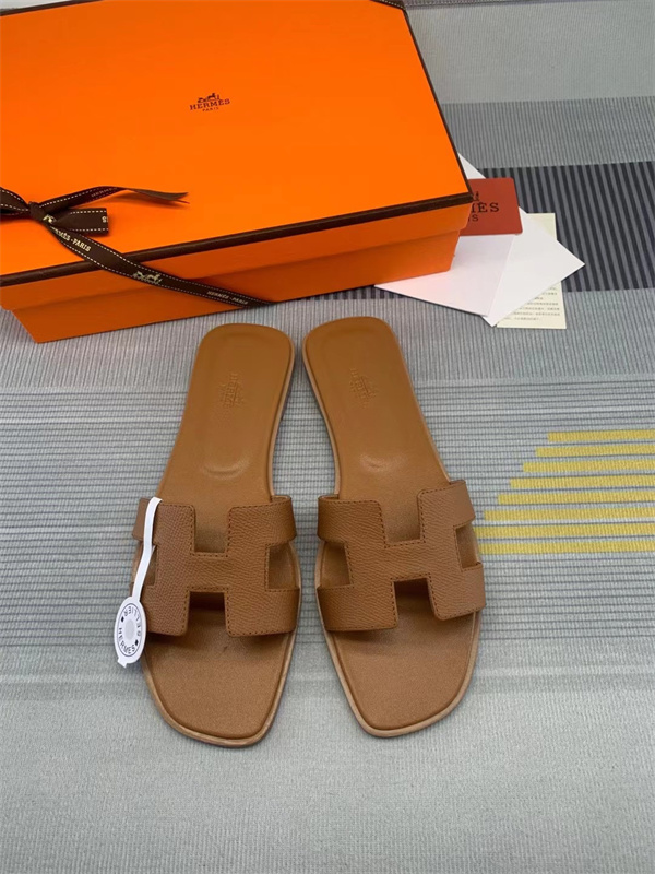 H Slipper