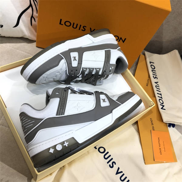 LV125