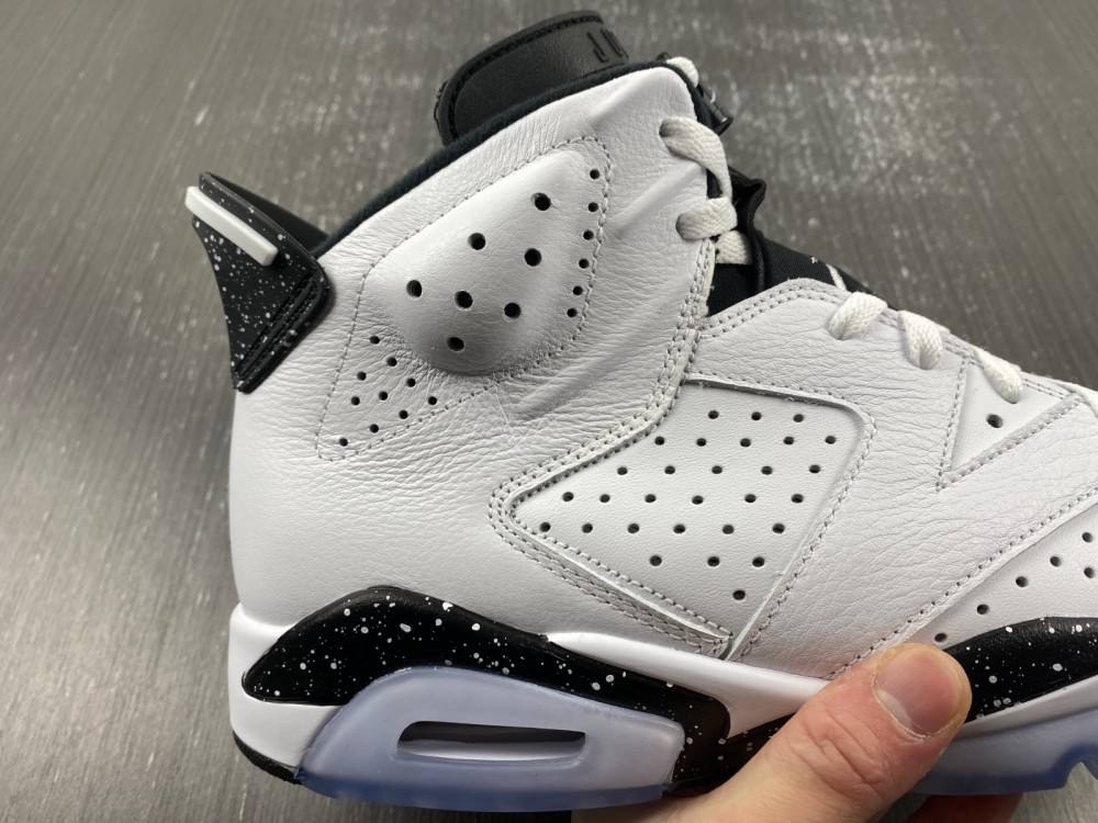Air Jordan 6 “Reverse Oreo”CT8529-112