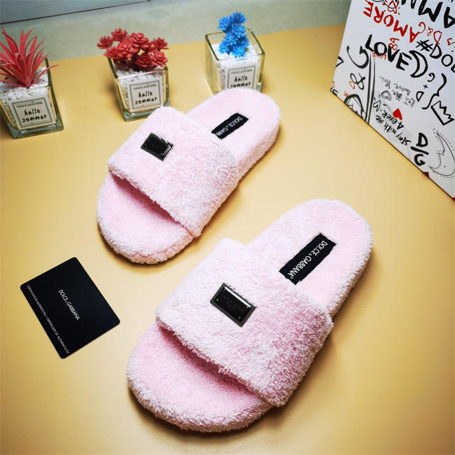 DG slipper 5