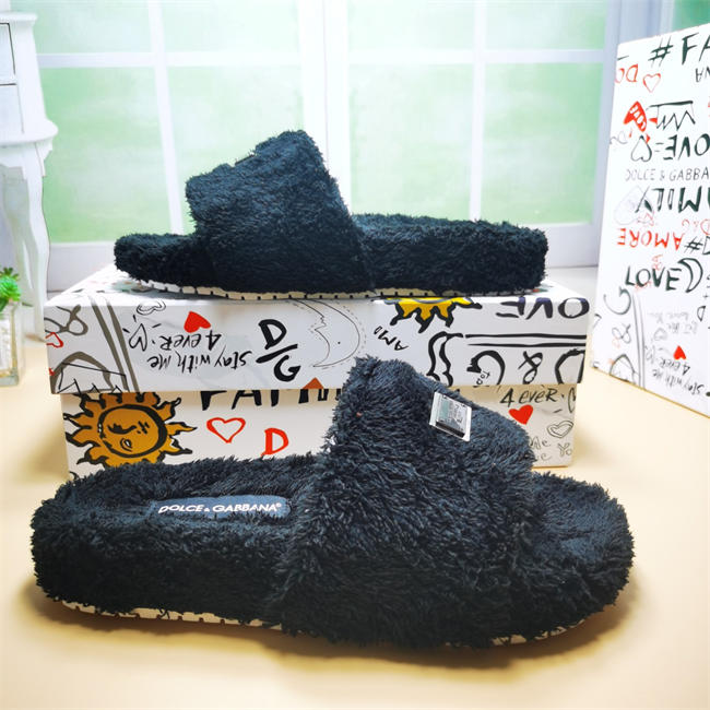 DG slipper 7