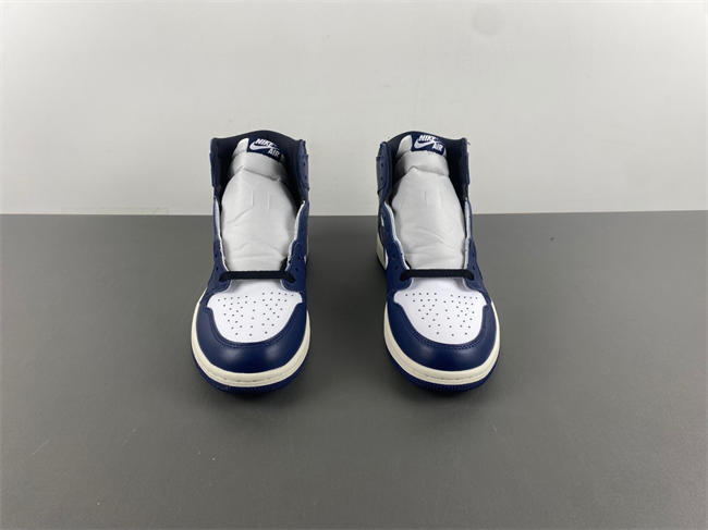Air Jordan 1 Retro High OG DZ5485-401