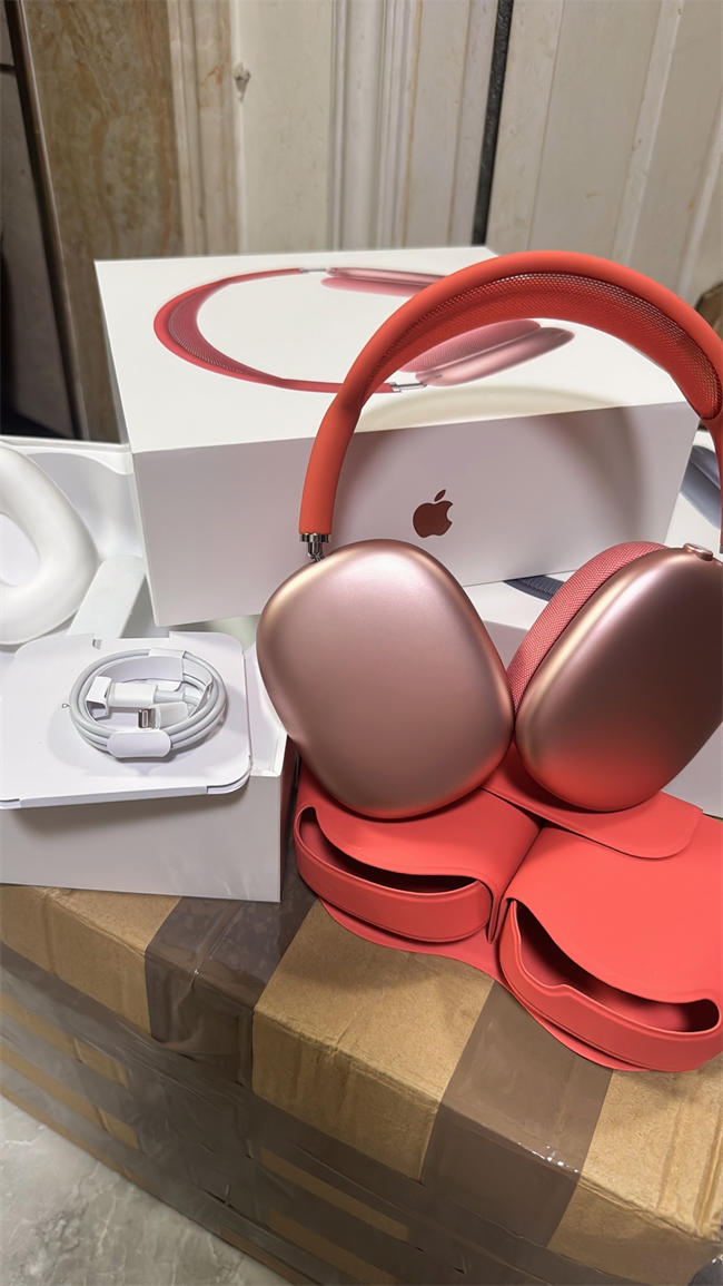 AirPods Max Pink