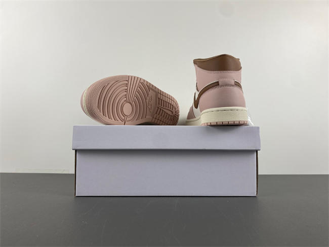 Air Jordan 1 Mid Feasts BQ6472-620