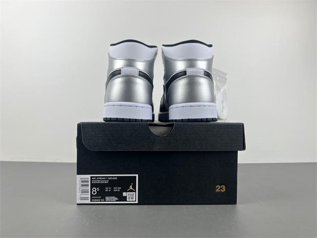 Air Jordan 1 Mid DQ8423-103