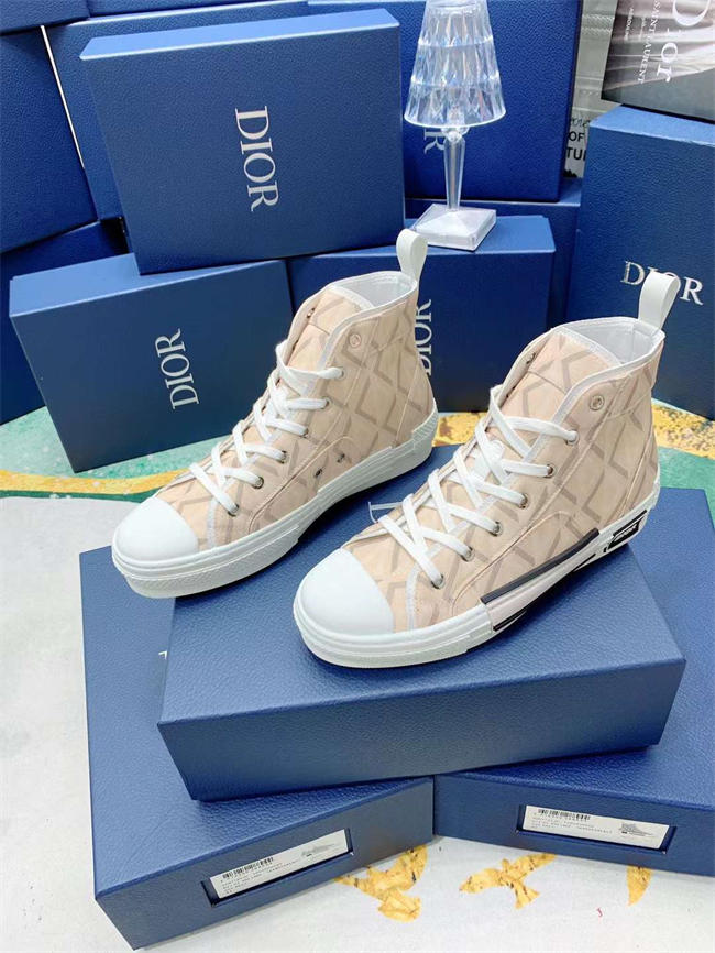 D*or B23 High Top