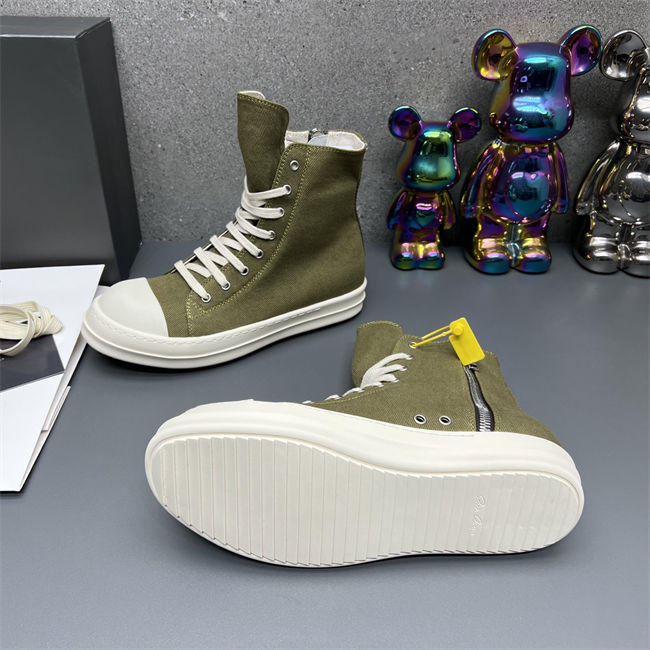 RI*K OWENS SNEAKERS