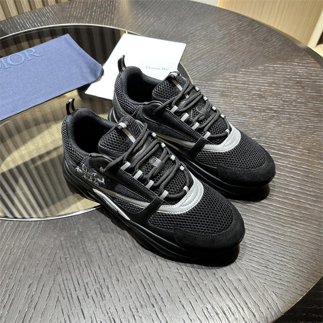 Dior B22