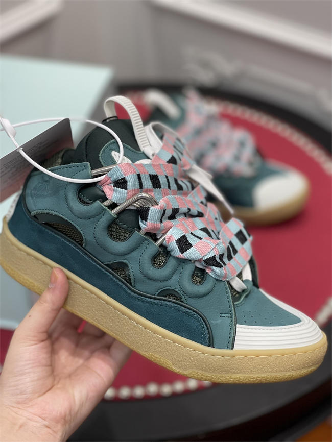 LANVIN