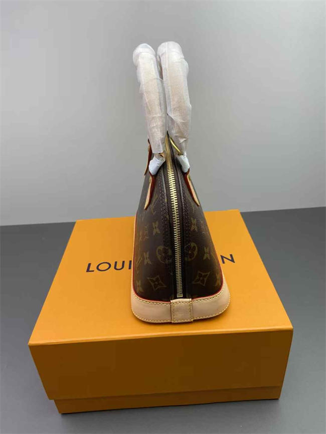 LV BAG