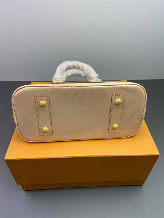 LV BAG