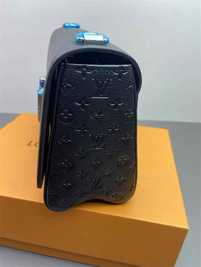 LV BAG