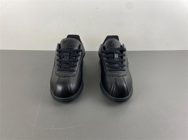 Louis Vuitton LV