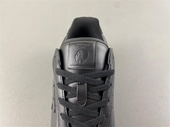 Louis Vuitton LV