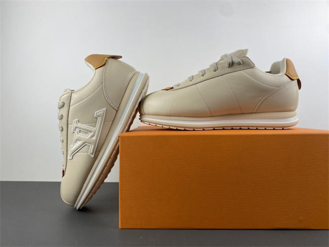 Louis Vuitton LV